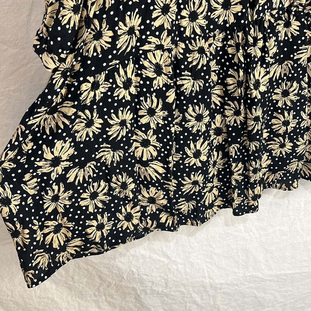 Zara sunflower-Daisy dress - Picture 4 of 8